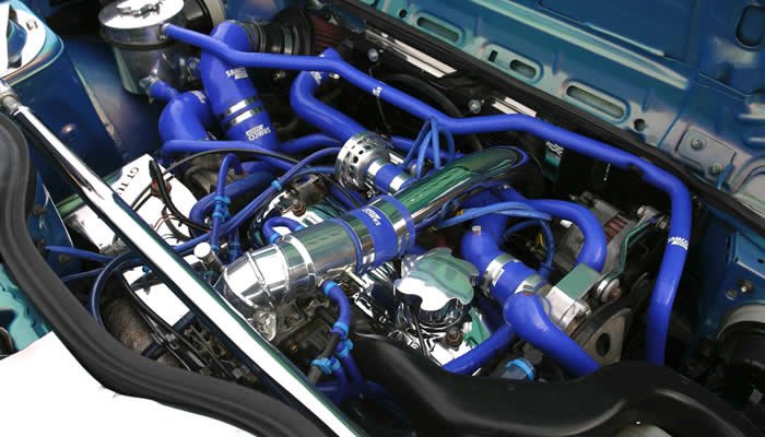 Silicone Hoses: The Key to Reliable Cooling in Extreme Environments